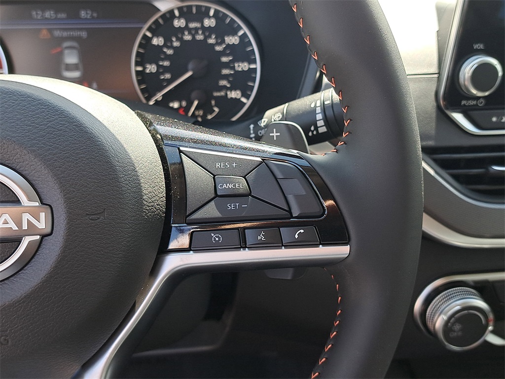 2025 Nissan Altima 2.5 SR photo 25