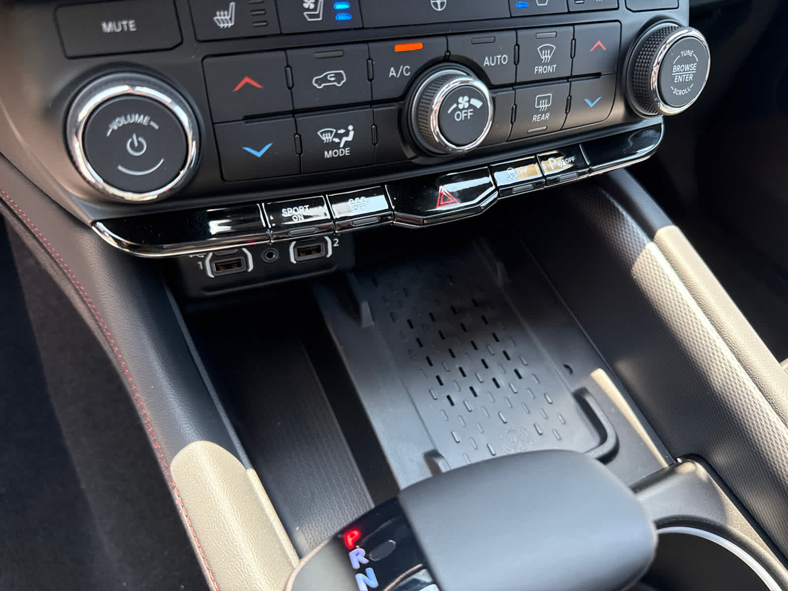 2025 Dodge Durango R/T Plus photo 27