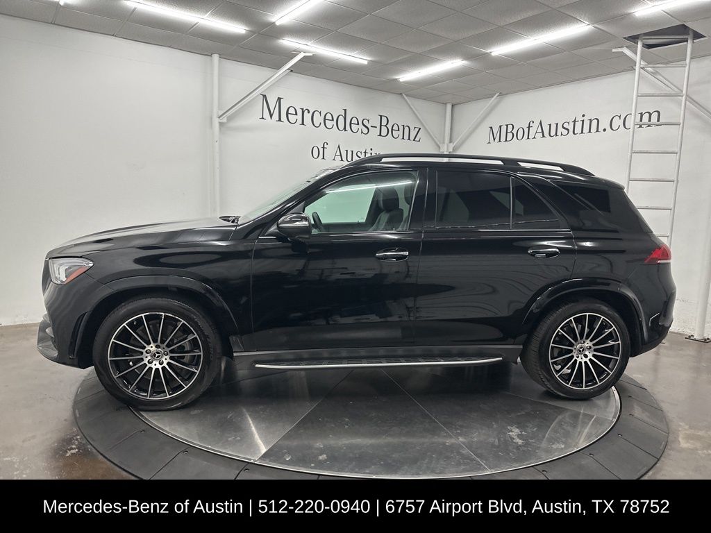 2022 Mercedes Benz GLE 450 4MATIC photo 3
