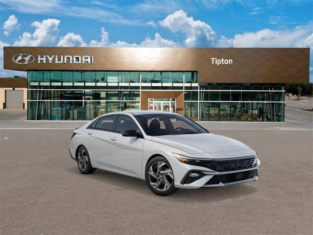 2025 Hyundai Elantra SEL Sport photo 2