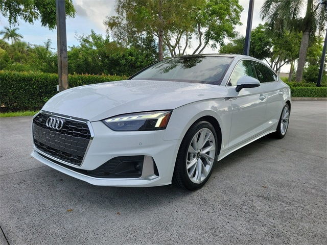 2023 Audi A5 Quattro Premium Plus photo 4