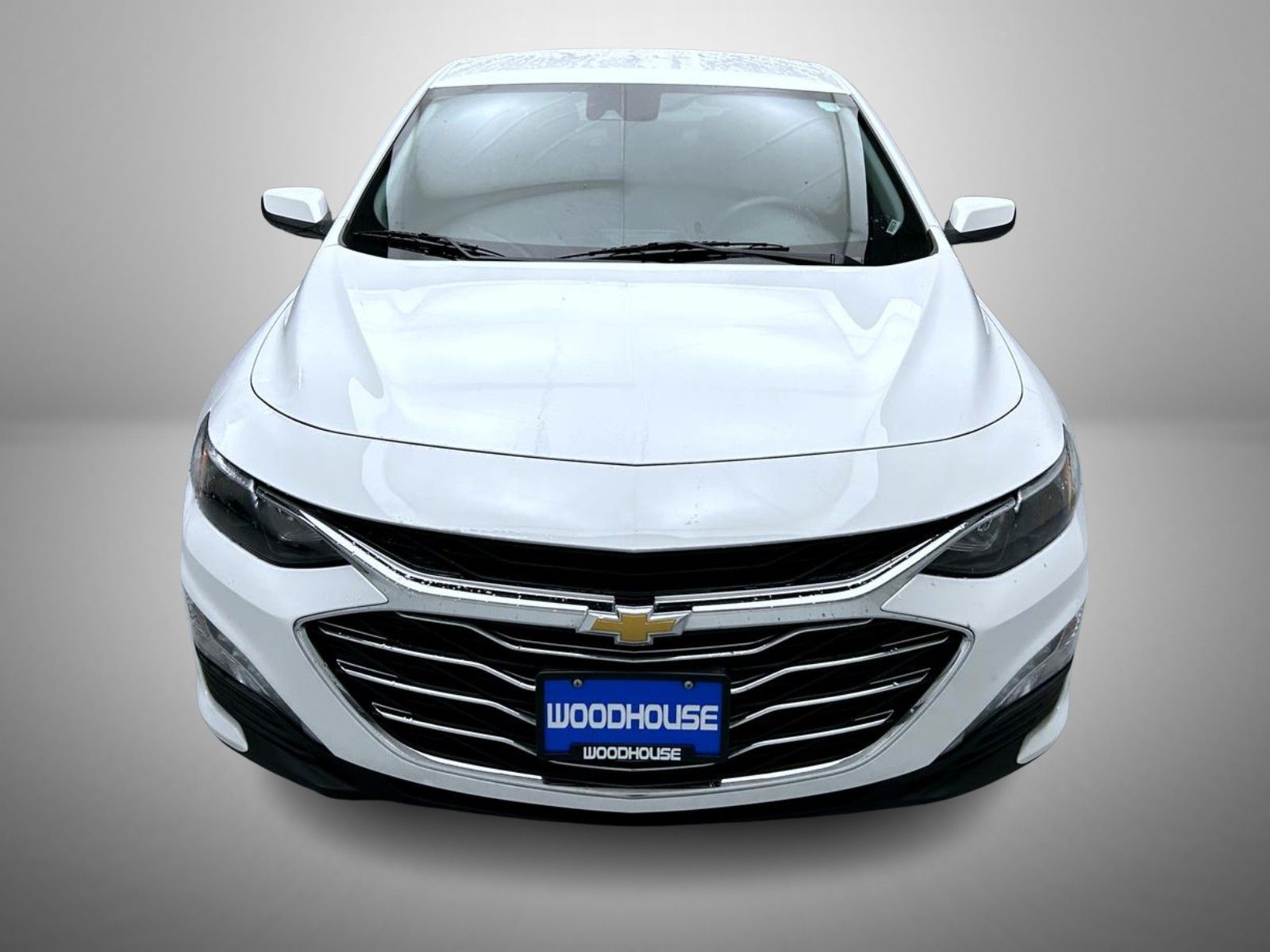 2023 Chevrolet Malibu 1LT photo 2