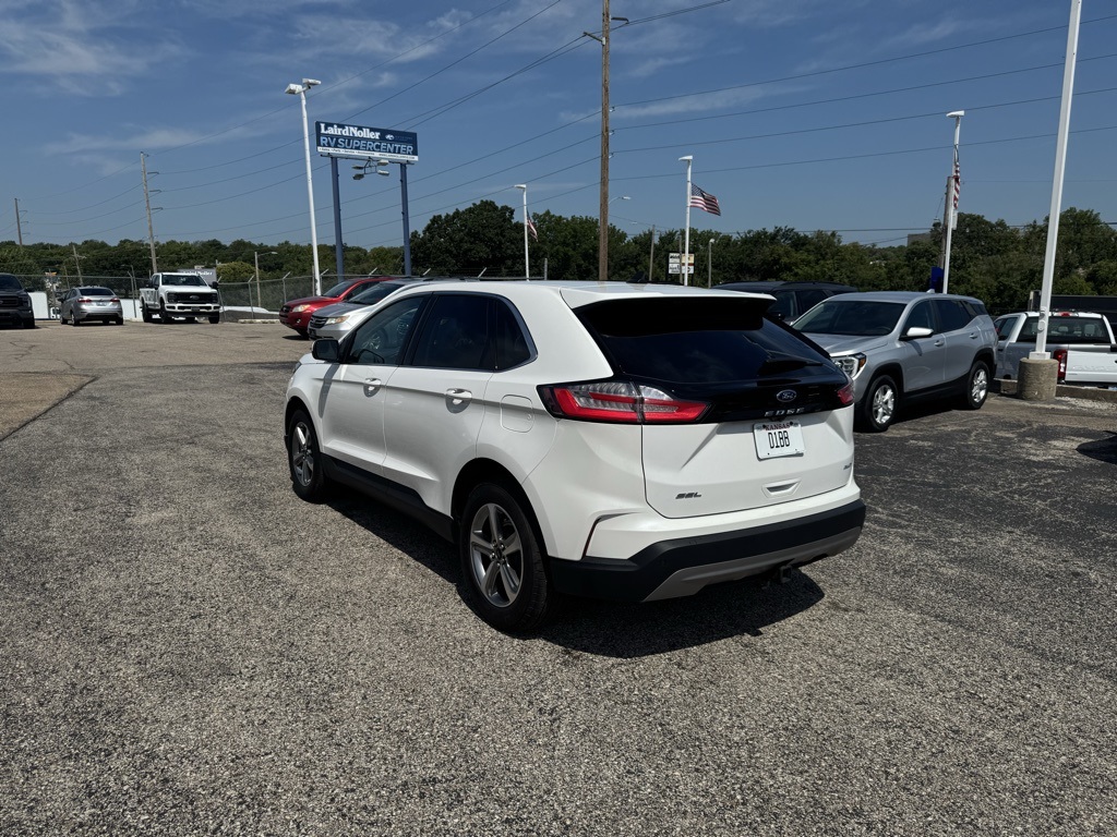 2024 Ford Edge SEL photo 5