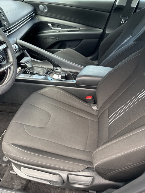 2023 Hyundai Elantra Hybrid Blue photo 4
