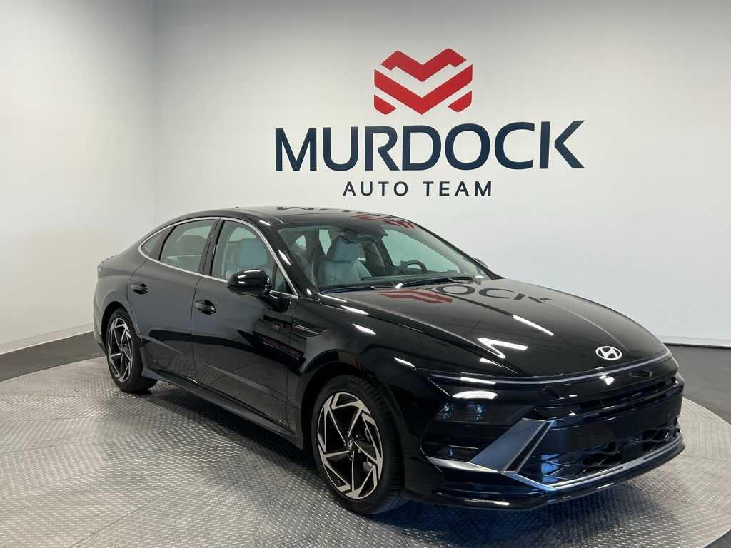 2025 Hyundai Sonata SEL Convenience photo 2