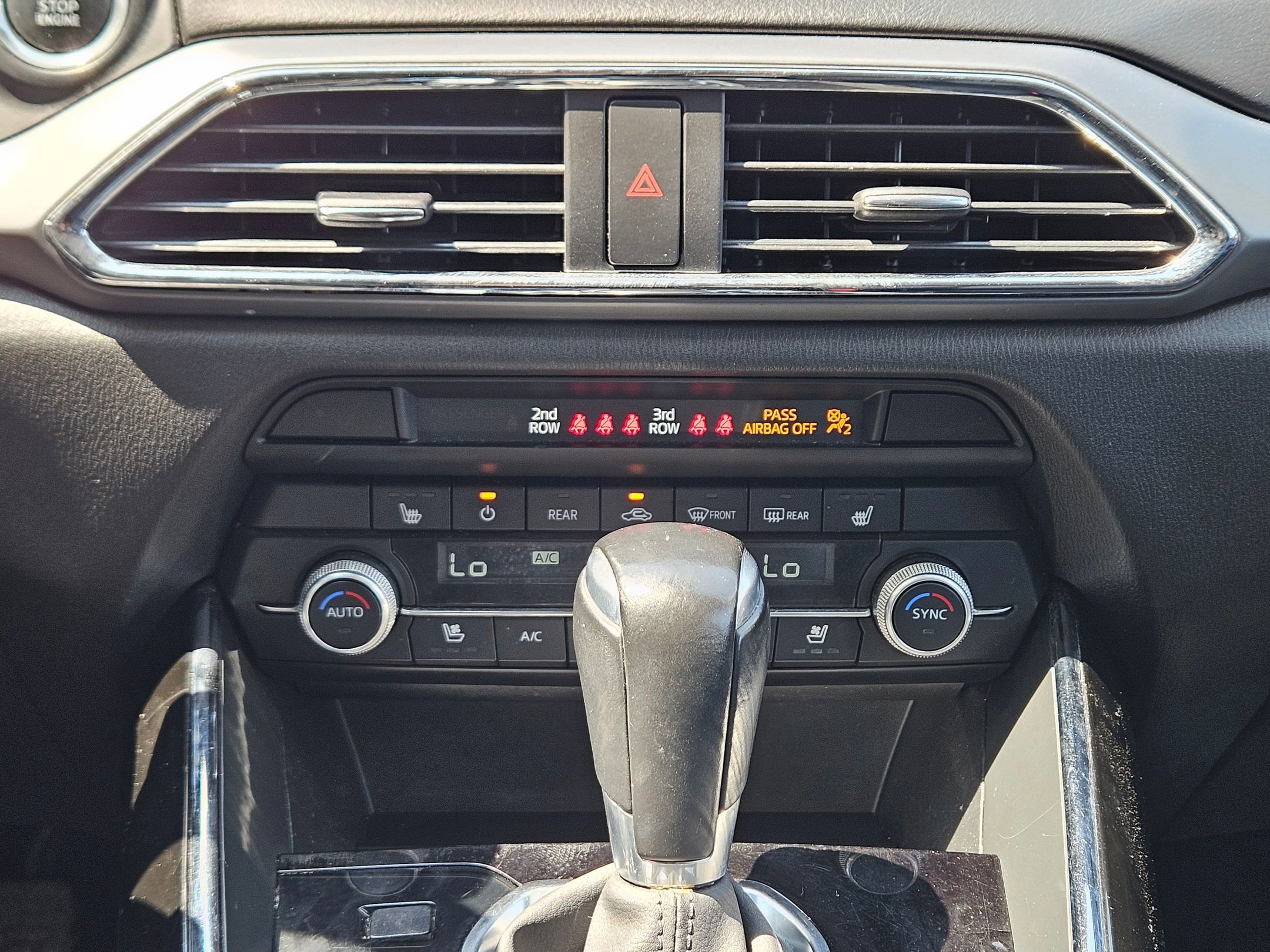 2023 Mazda CX-9 Touring photo 13