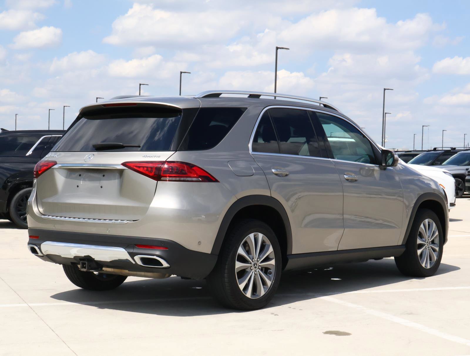 2020 Mercedes Benz GLE 450 4MATIC photo 4
