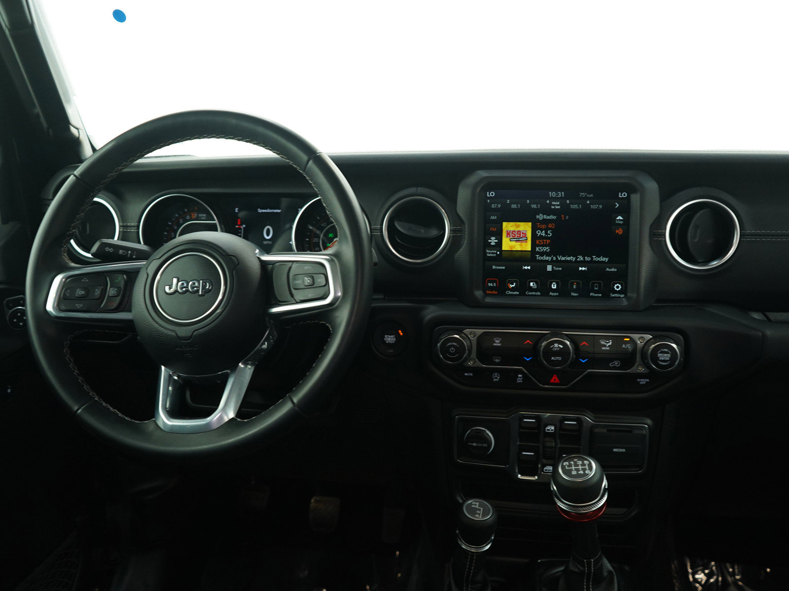 2021 Jeep Wrangler Unlimited Sahara photo 12