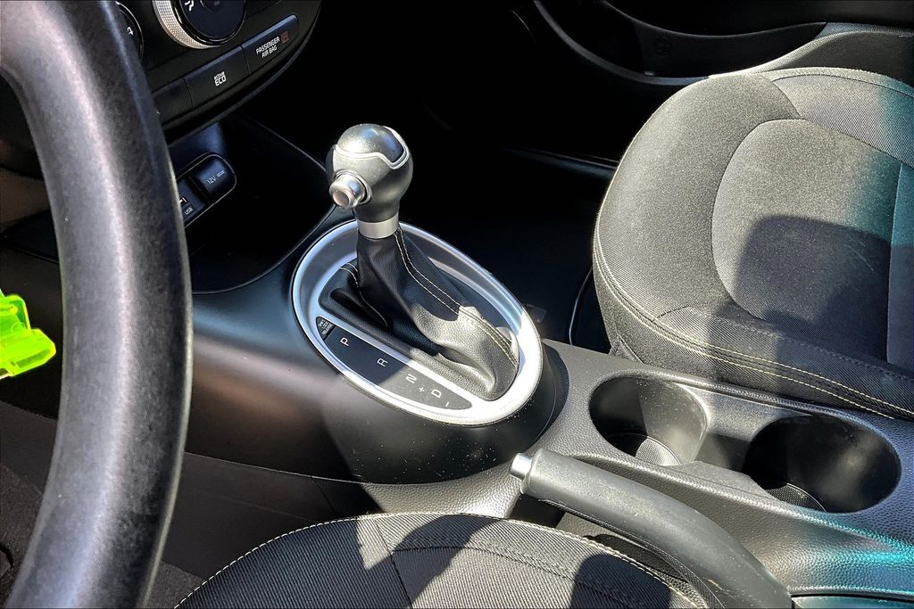 2016 Kia Soul Plus photo 14