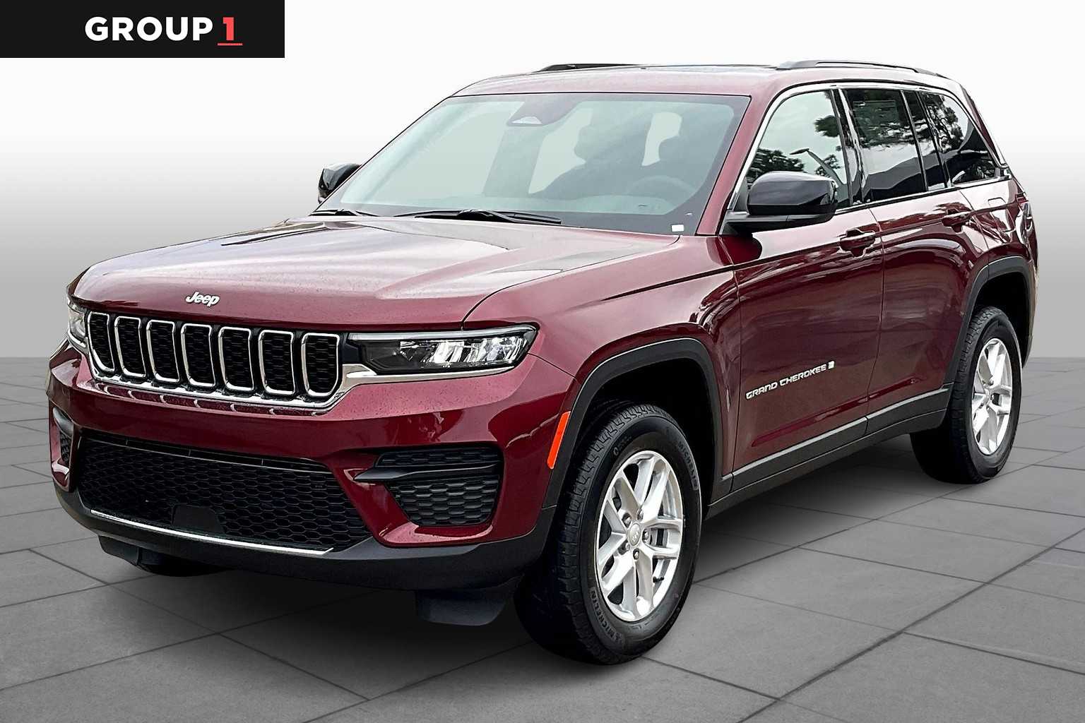 2025 Jeep Grand Cherokee Laredo's photo
