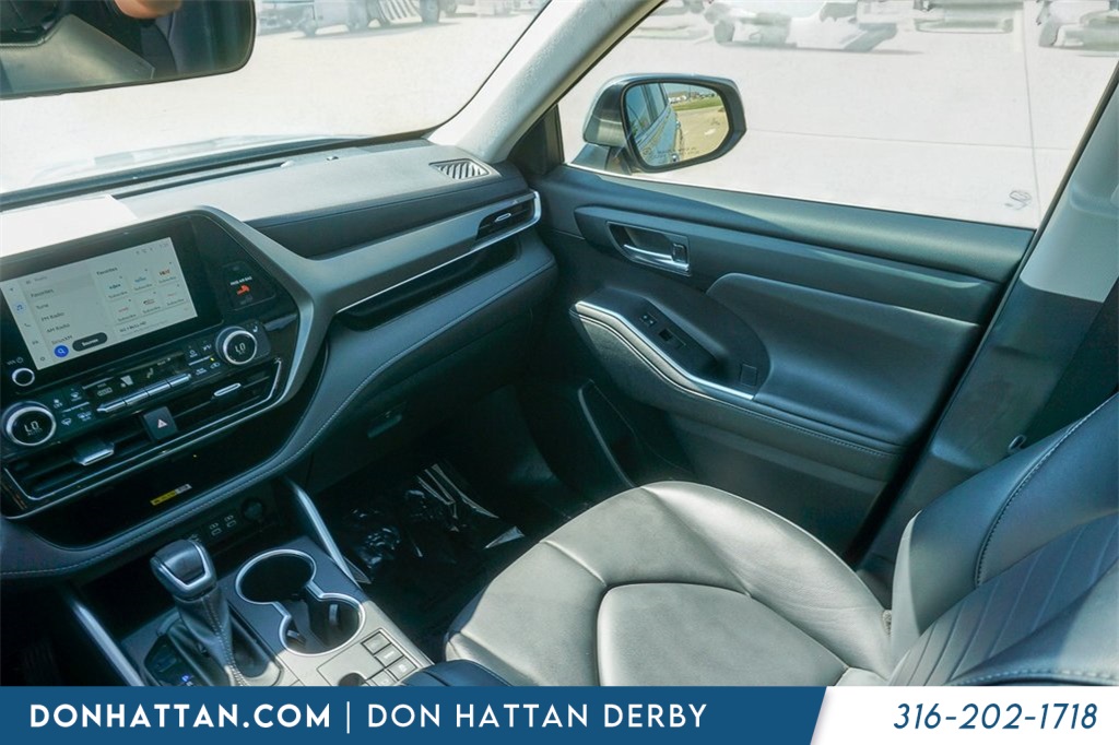 2023 Toyota Highlander XLE photo 15