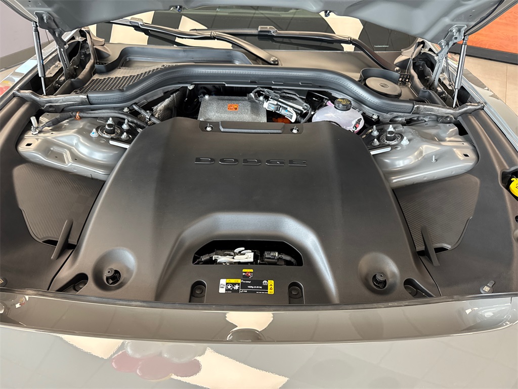 2025 Dodge Charger R/T photo 11