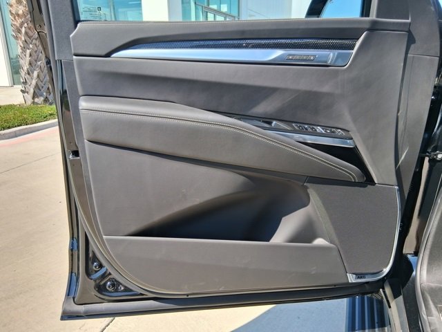 2025 Cadillac Escalade ESV V-Series photo 14
