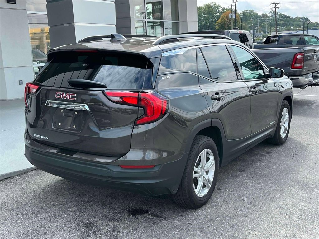 2020 Gmc Terrain SLE photo 2