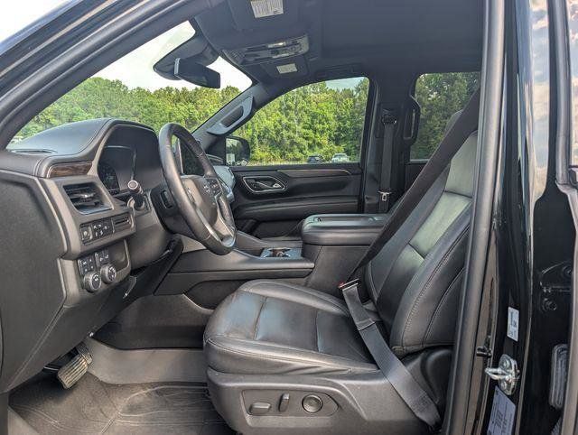 2023 Chevrolet Suburban Z71 photo 13