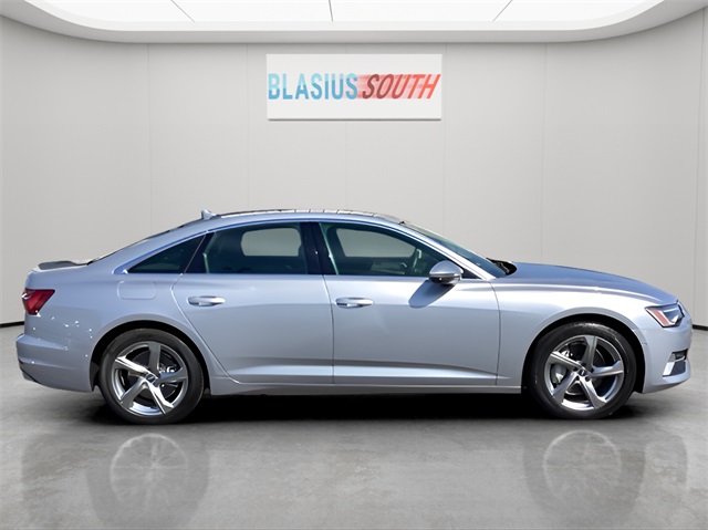 2024 Audi A6 2.0T Premium Plus photo 2