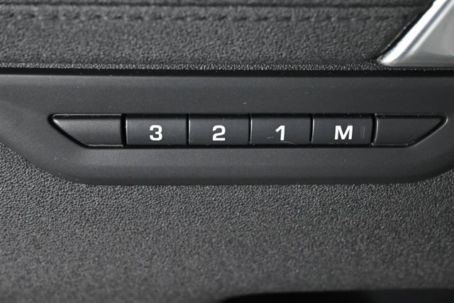 2022 Land Rover Discovery Sport SE photo 19