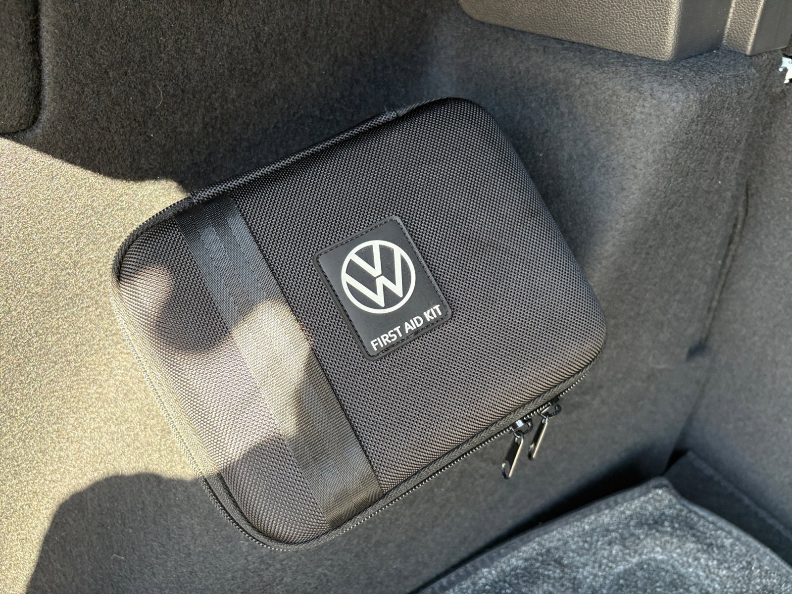 2022 Volkswagen Taos SE photo 36