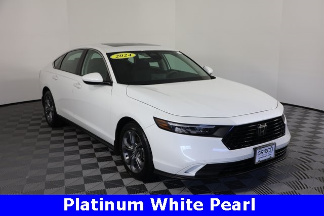 2024 Honda Accord EX's photo