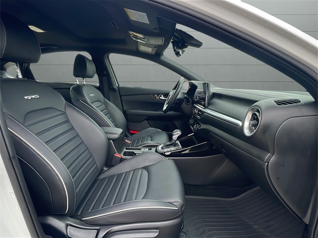2023 Kia Forte GT-Line photo 34