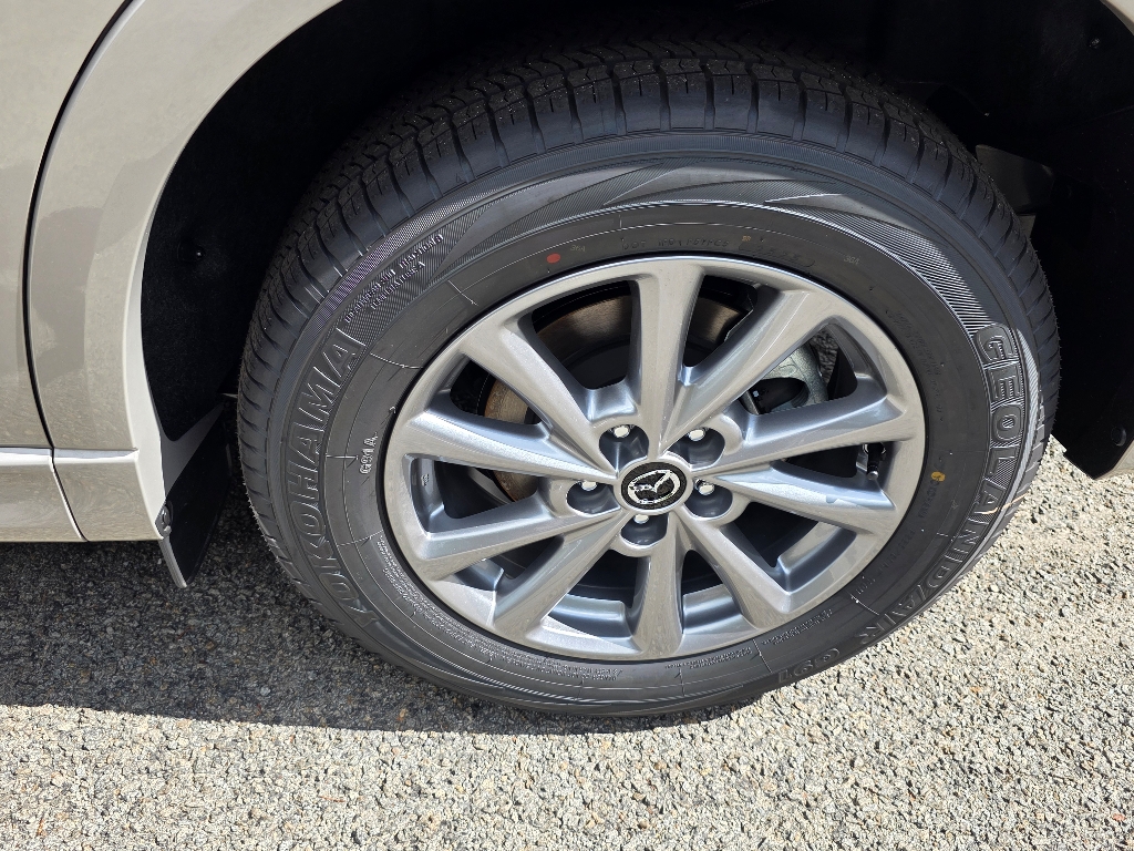 2025 Mazda CX-5 2.5 S Preferred photo 5