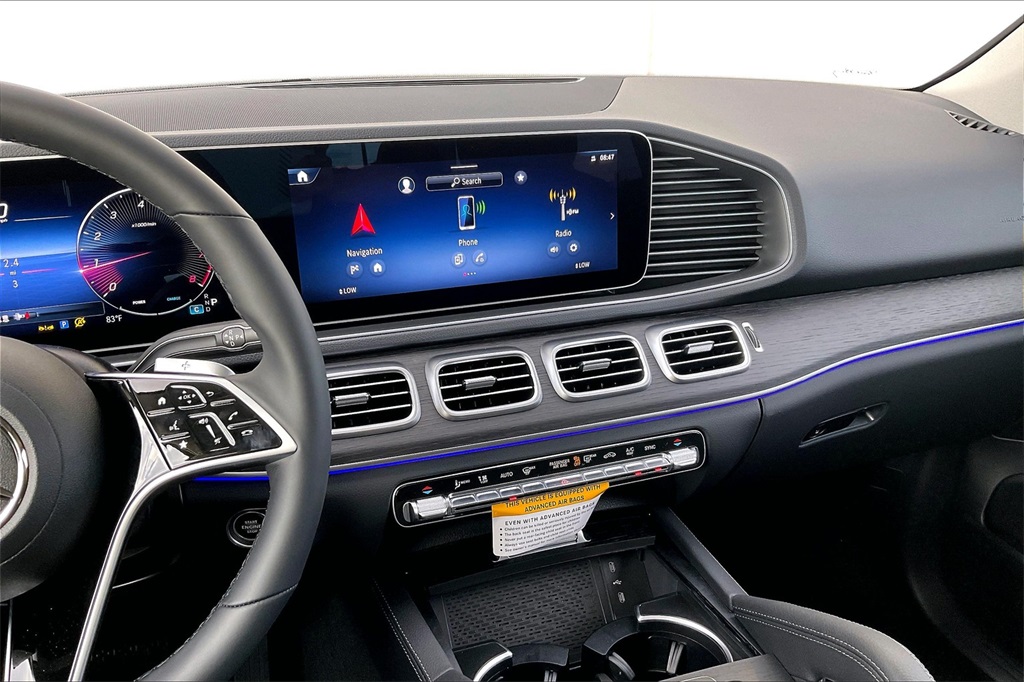 2026 Mercedes Benz GLE 350 4MATIC photo 3