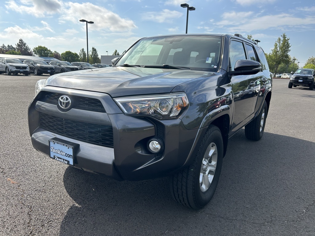2019 Toyota 4Runner SR5 Premium photo 2