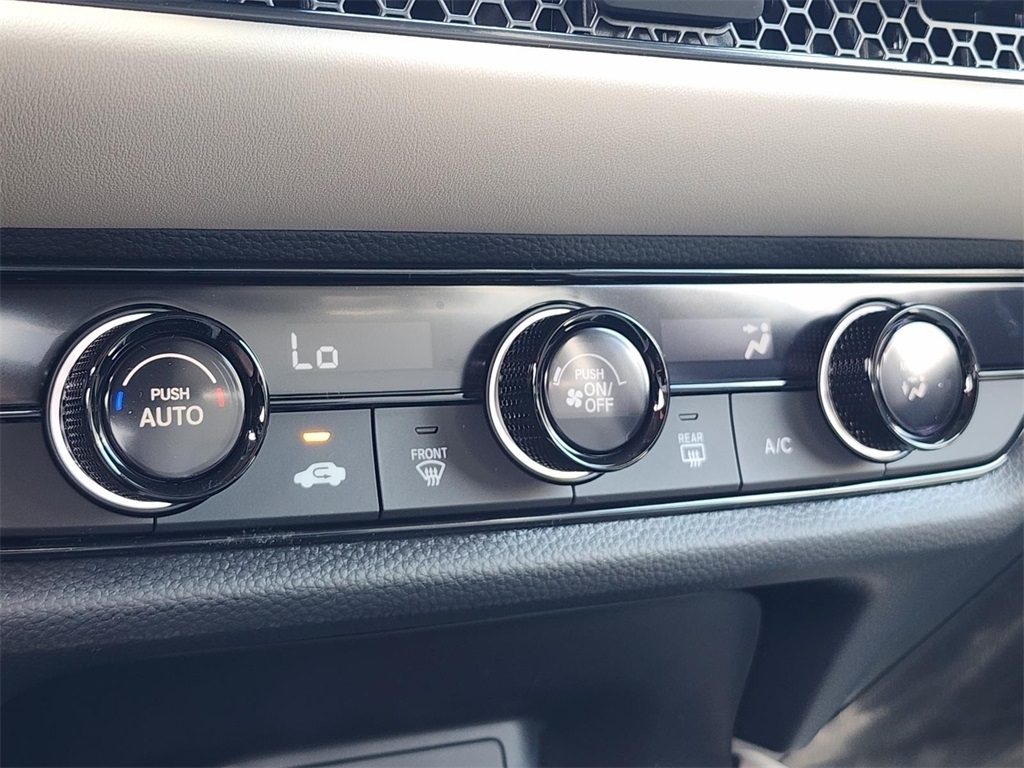 2026 Honda HR-V LX photo 26