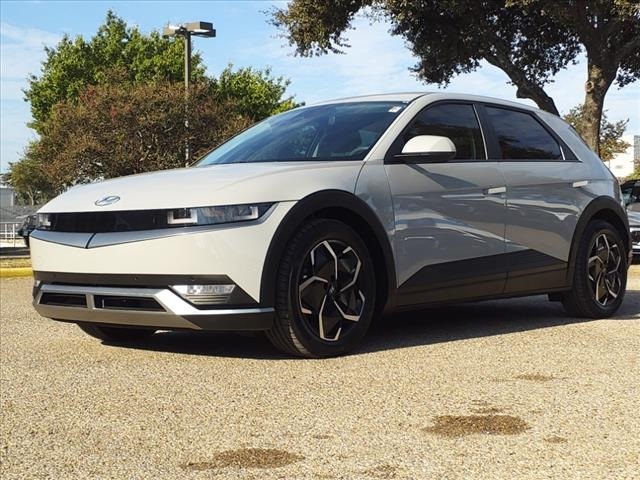 2024 Hyundai Ioniq 5 SEL photo 4