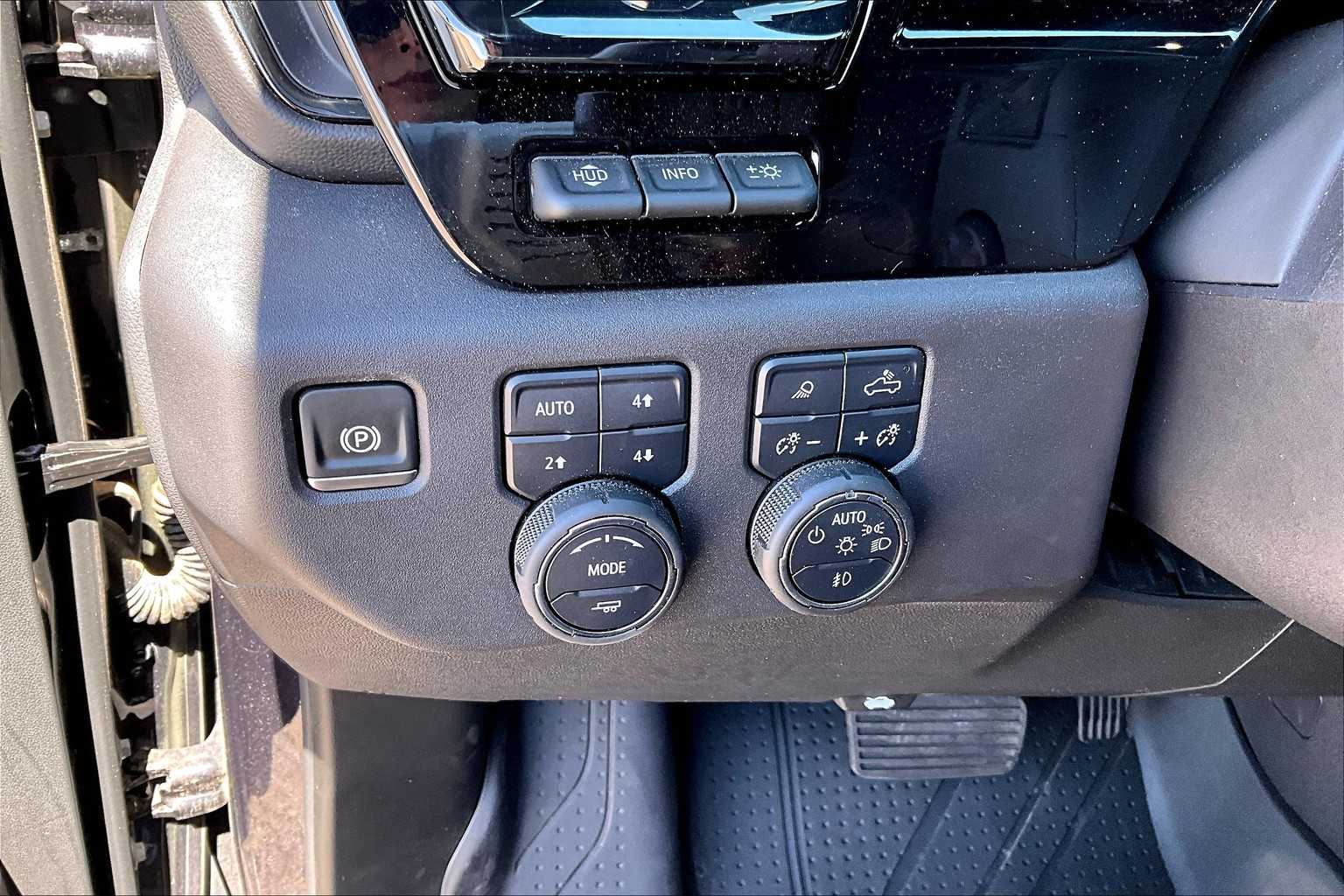 2024 Chevrolet Silverado 1500 ZR2 photo 30