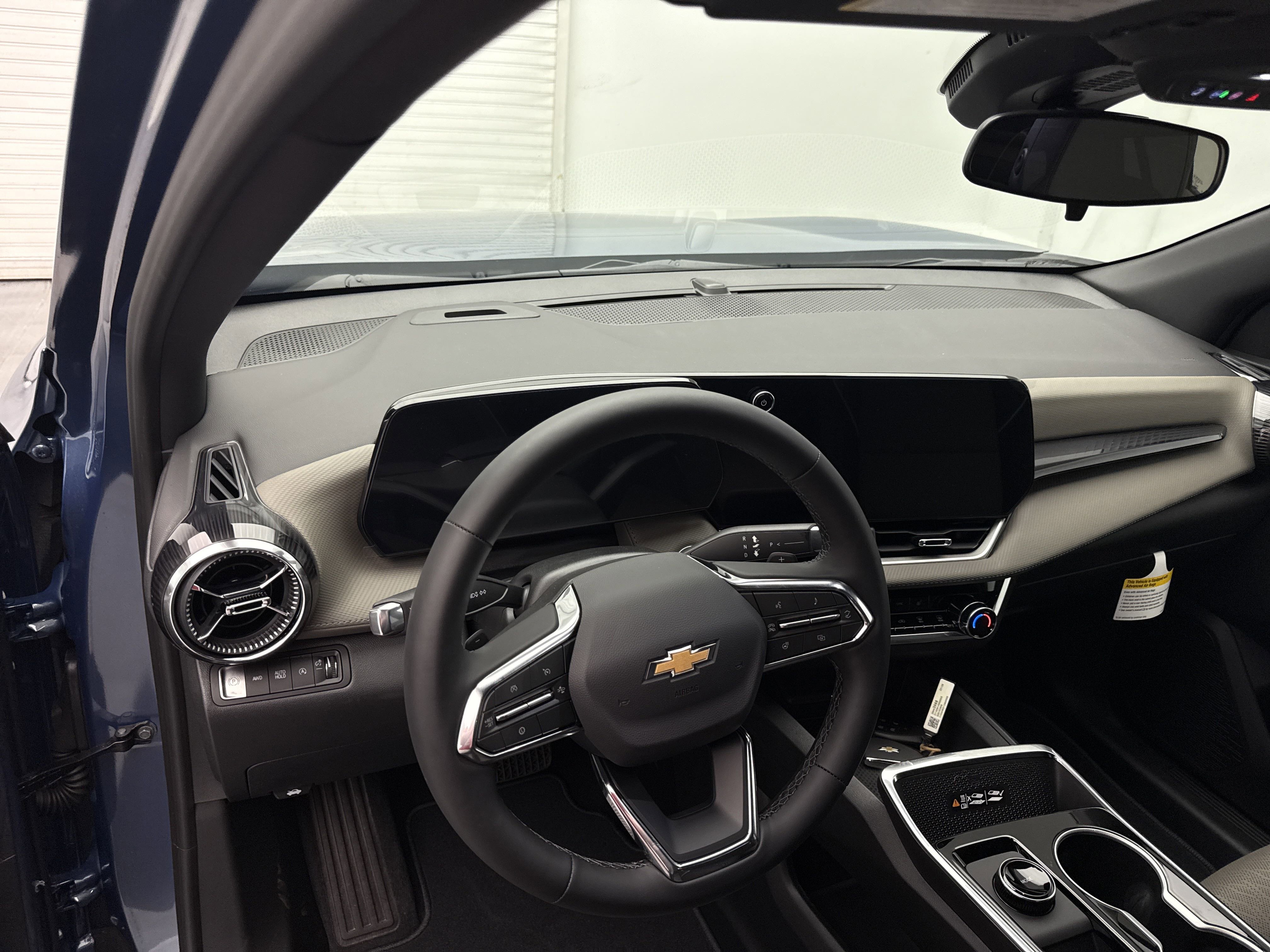 2026 Chevrolet Equinox LT photo 15