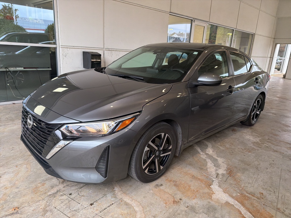 2024 Nissan Sentra SV's photo