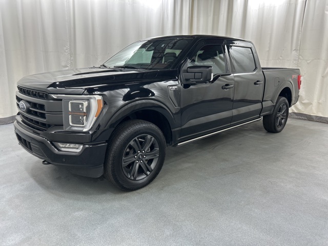 2023 Ford F-150 Lariat photo 2