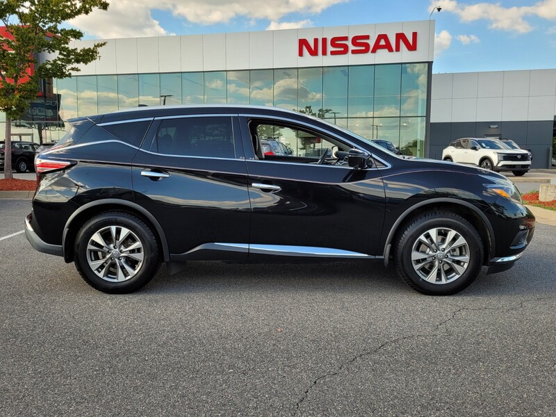 2018 Nissan Murano SL photo 2
