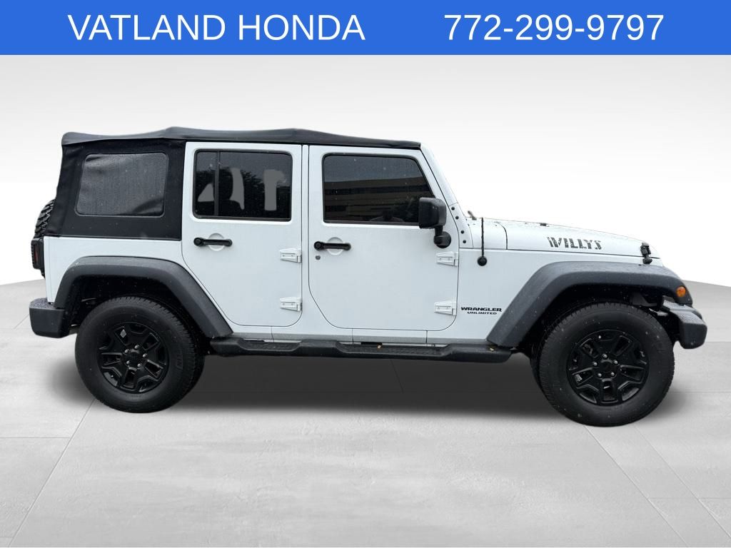 2017 Jeep Wrangler Unlimited Willys photo 4