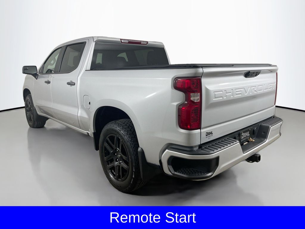 2022 Chevrolet Silverado 1500 Custom photo 3