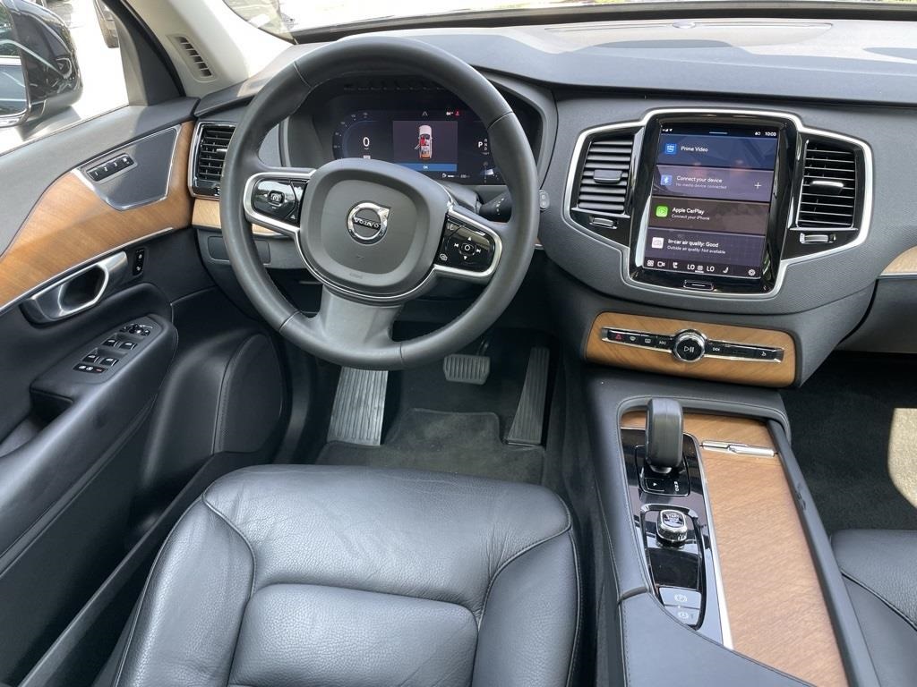 2023 Volvo XC90 Plus photo 11