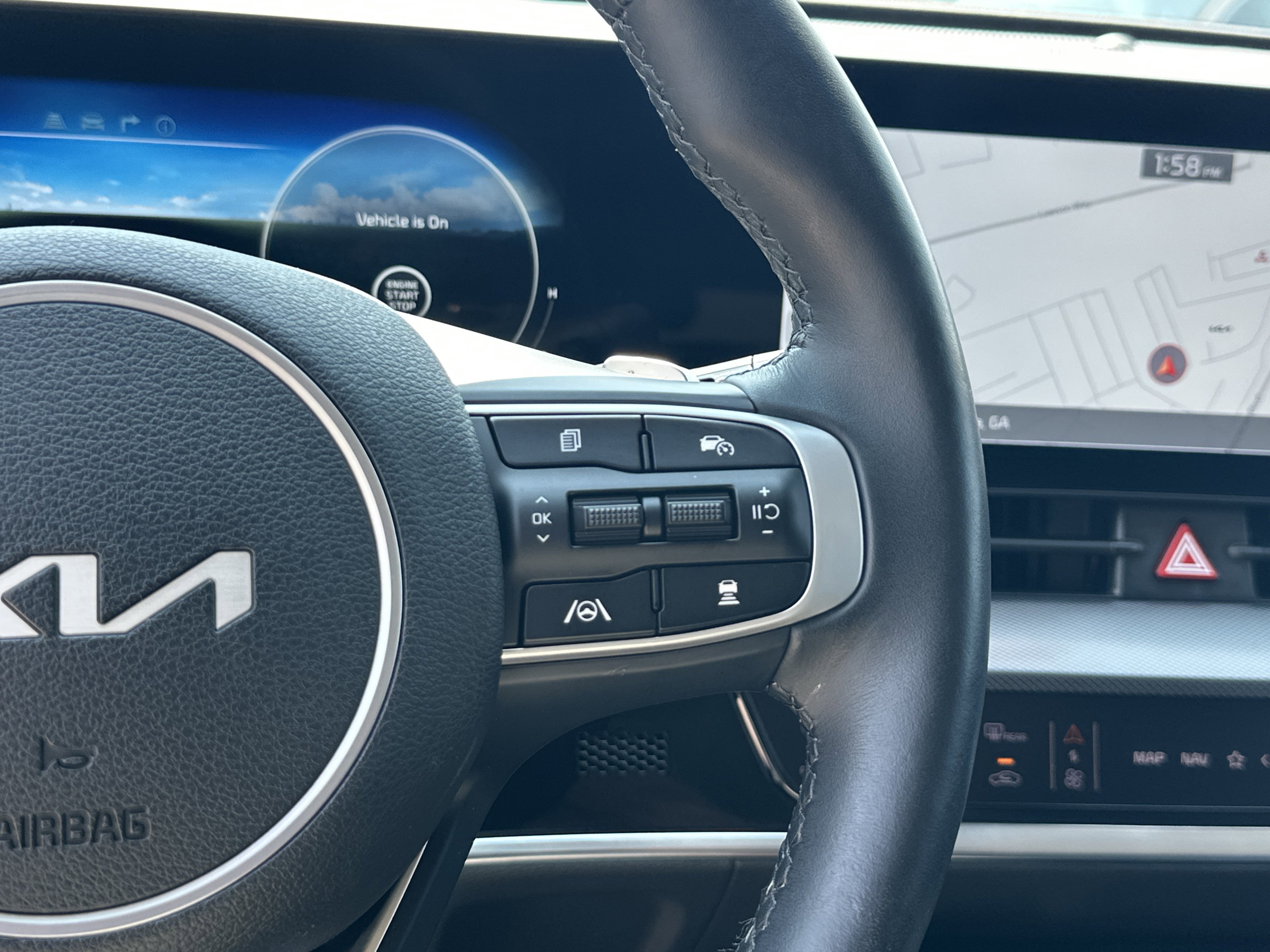 2025 Kia Sportage Hybrid photo 6