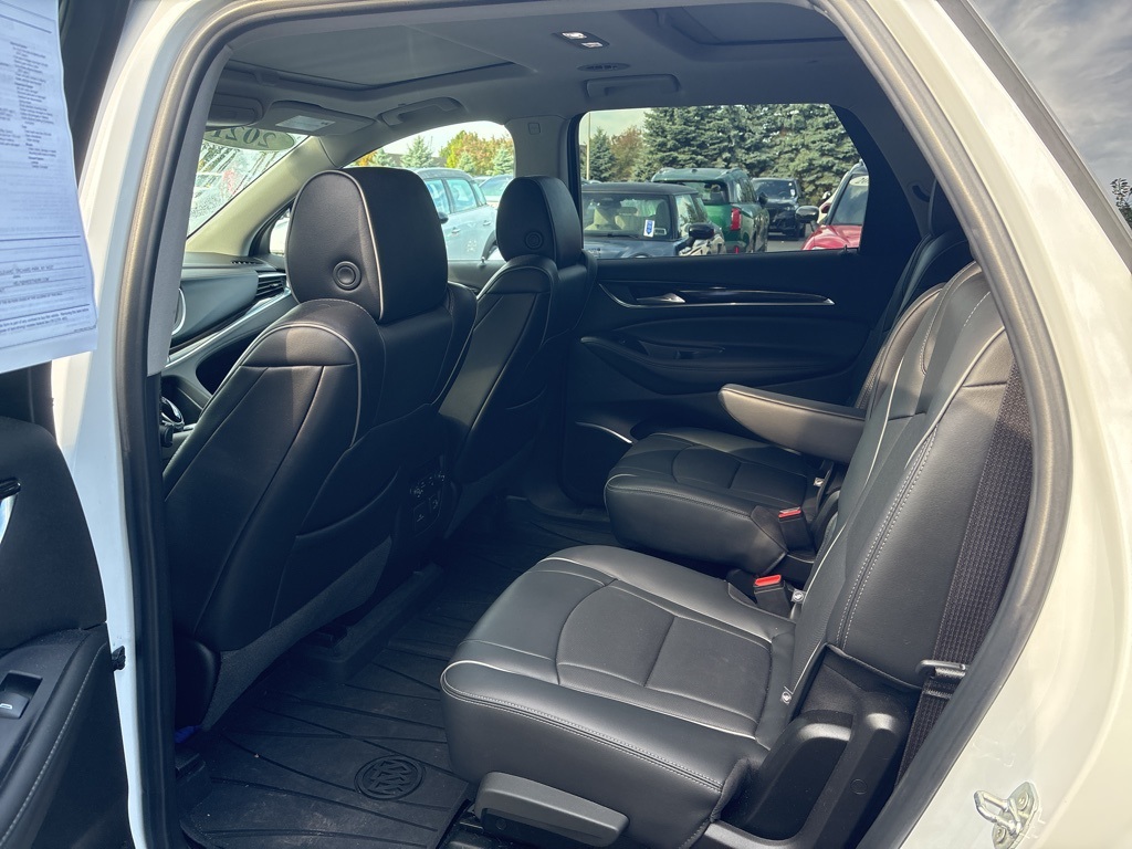 2021 Buick Enclave Avenir photo 7