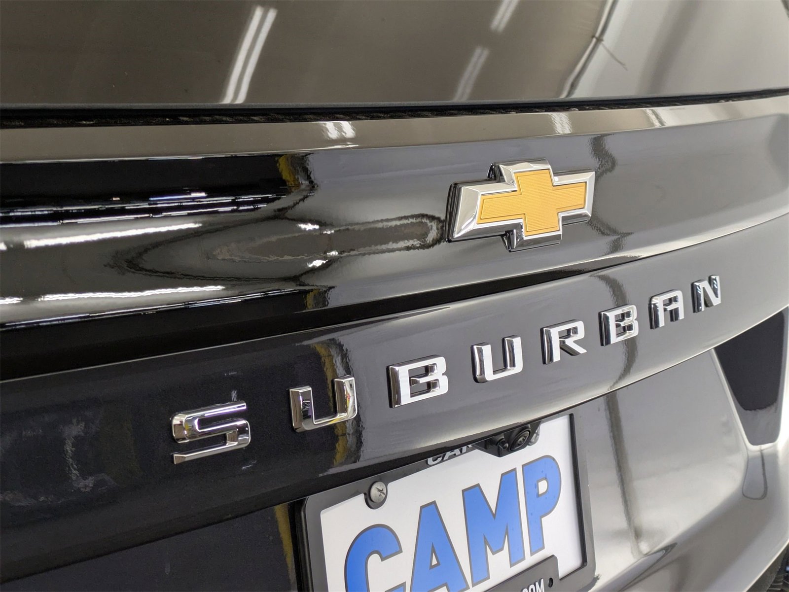 2025 Chevrolet Suburban Premier photo 12