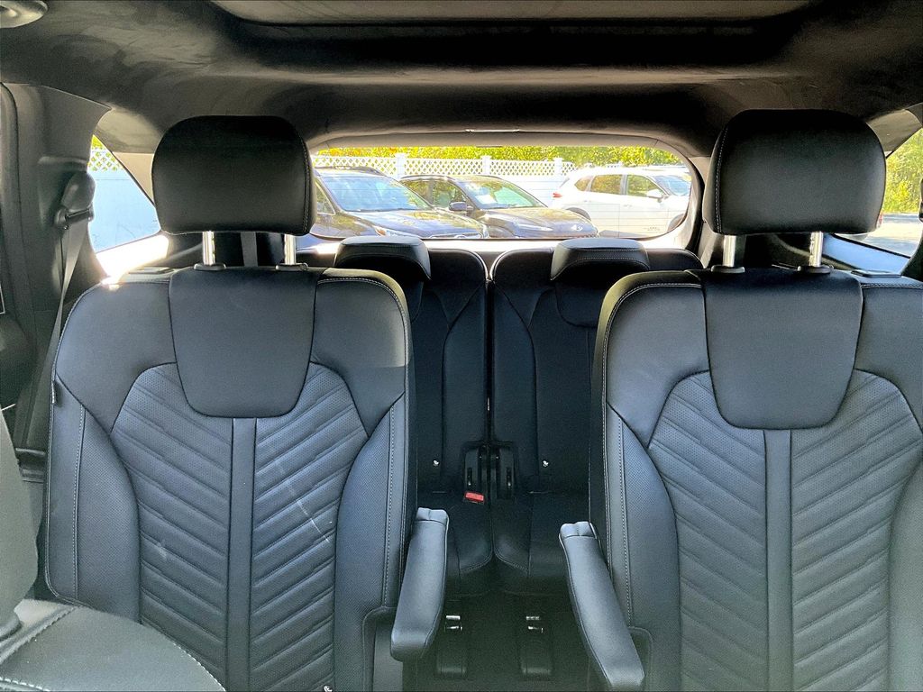 2024 Kia Sorento X-Line SX Prestige photo 13