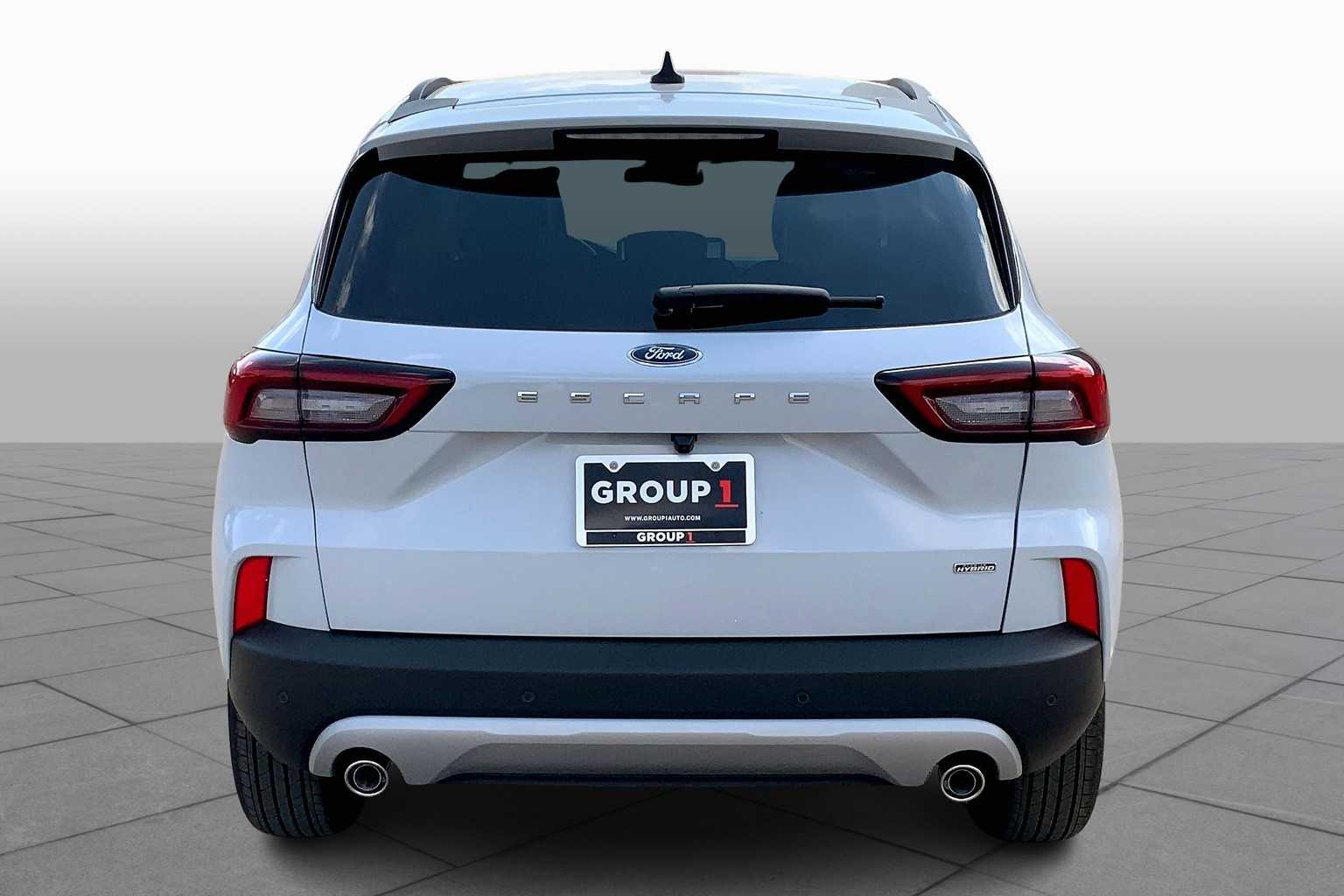 2025 Ford Escape Plug-In Hybrid photo 4