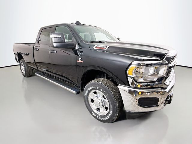 New 2024 Diamond Black Crystal Pearl-Coat Exterior Paint RAM Tradesman image 1