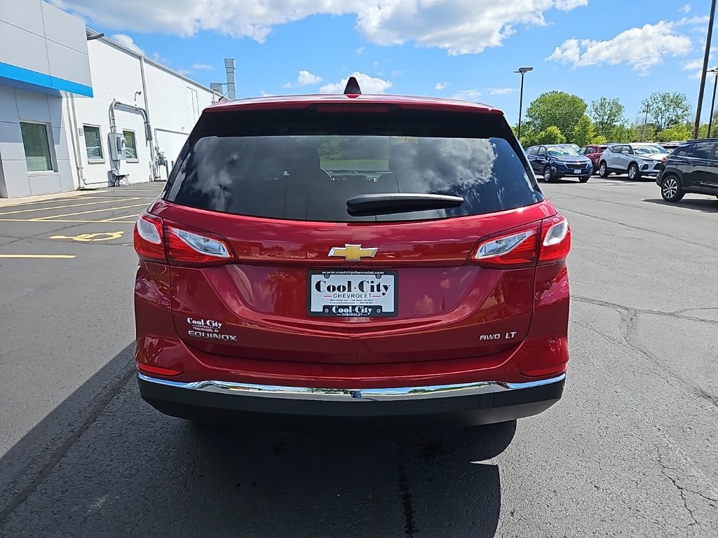 2019 Chevrolet Equinox LT photo 3