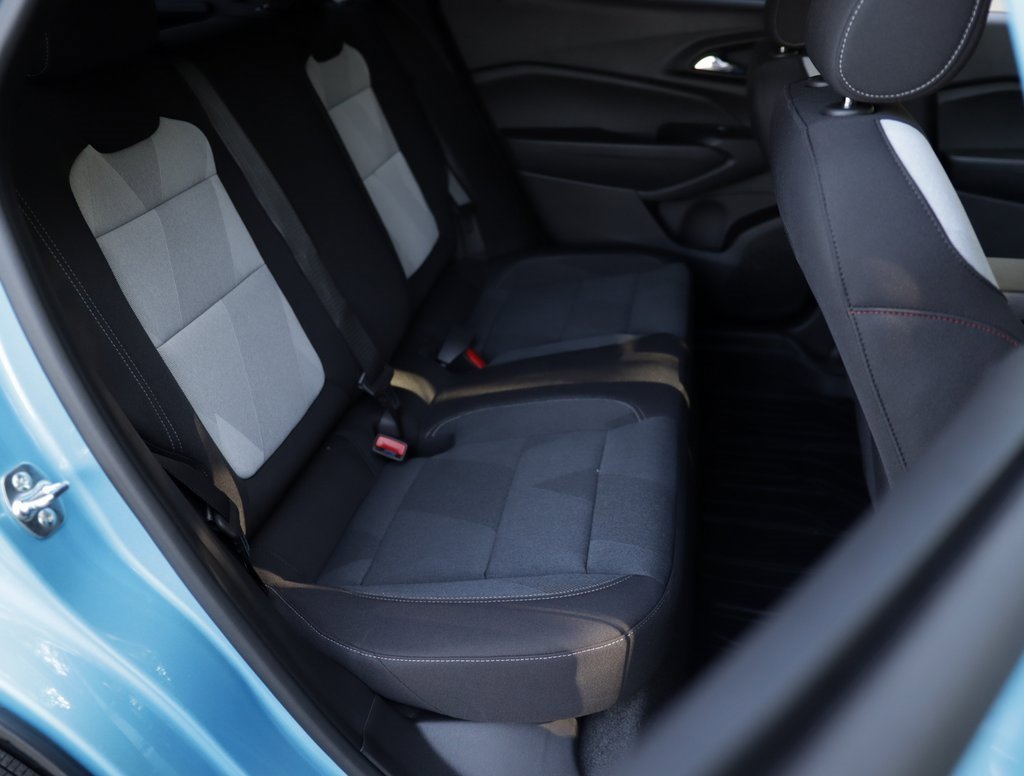 2025 Chevrolet Trax photo 22
