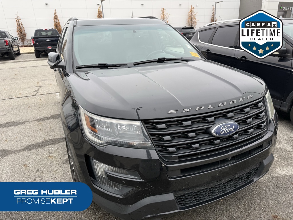 2016 Ford Explorer Sport's photo