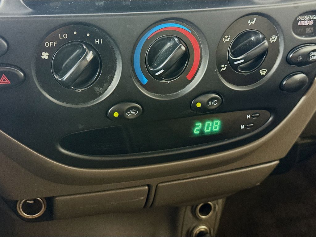 2006 Toyota Tundra SR5 photo 13