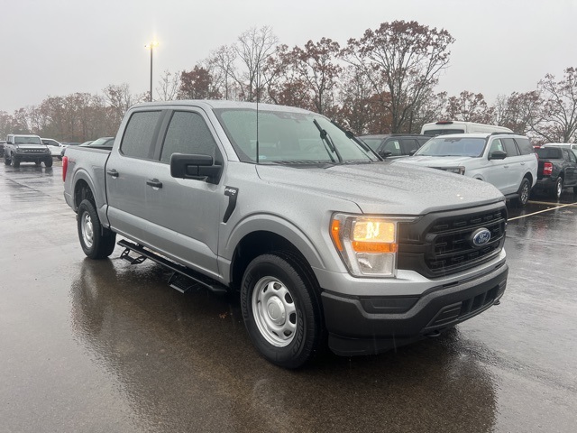 2022 Ford F-150 XL photo 2