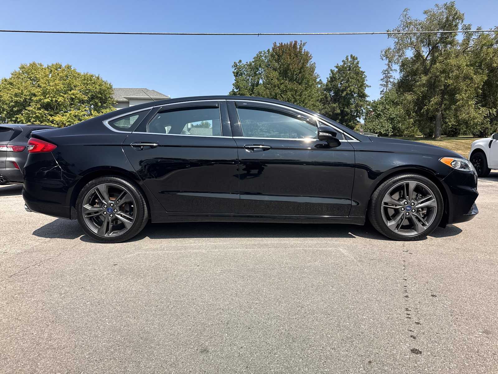 2018 Ford Fusion Sport photo 4