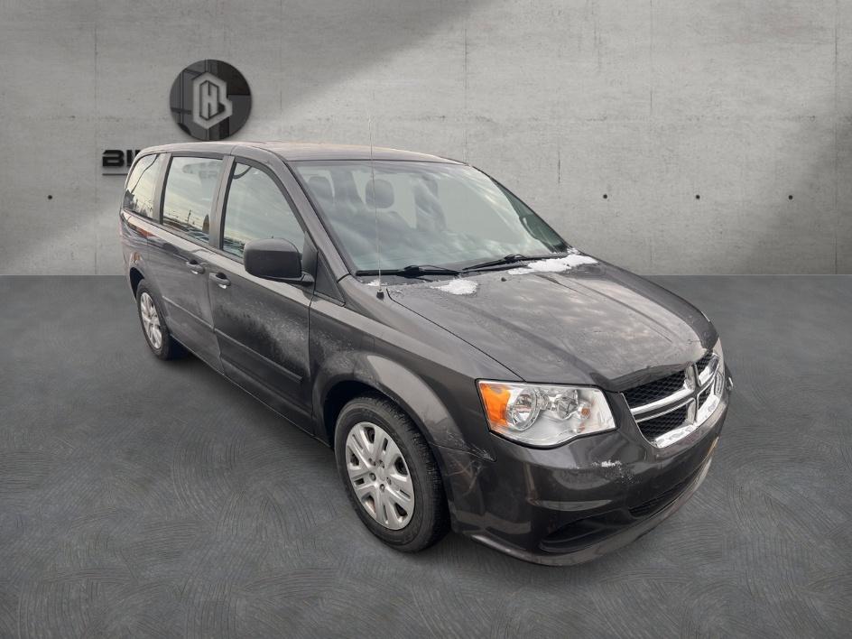 2015 Dodge Grand Caravan American Value Package's photo